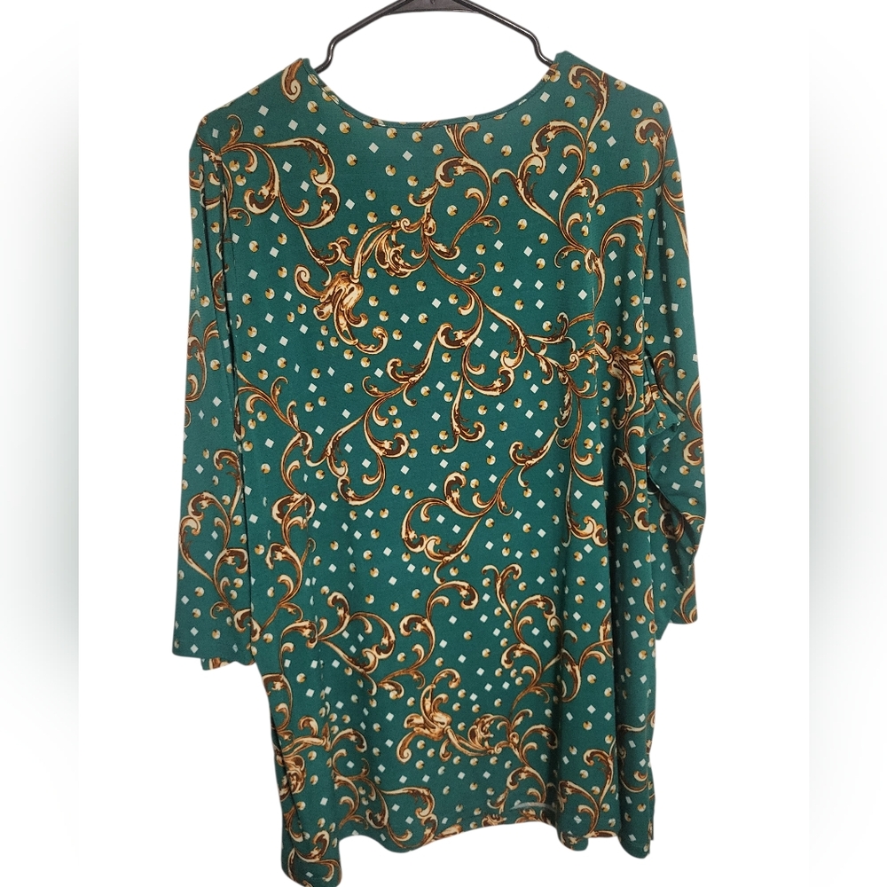 #56 Susan Graver Green Gold Swirl Blouse, Plus Size 2X - Picture 2 of 10
